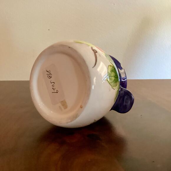 Small Vintage Enameled Ceramic Jar - Picture 4 of 7